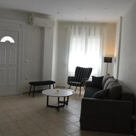 Holiday Home شقة Paralía