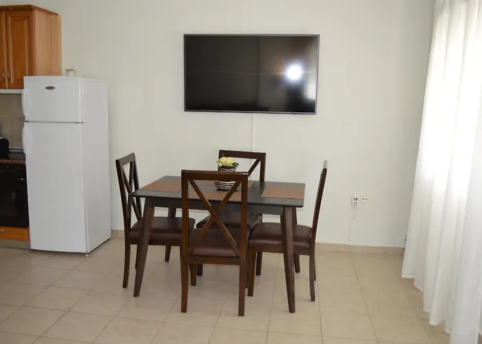 Holiday Home דירה Paralía